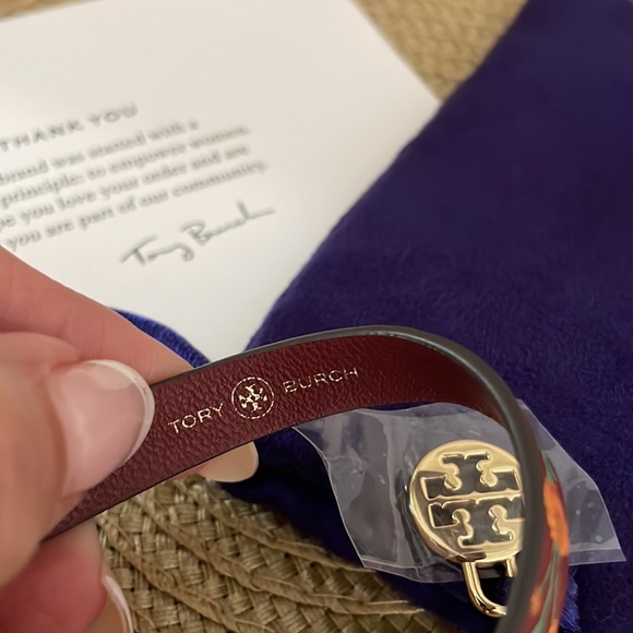 Tory Burch Roxanne Leather Bracelet - Picture 4 of 11